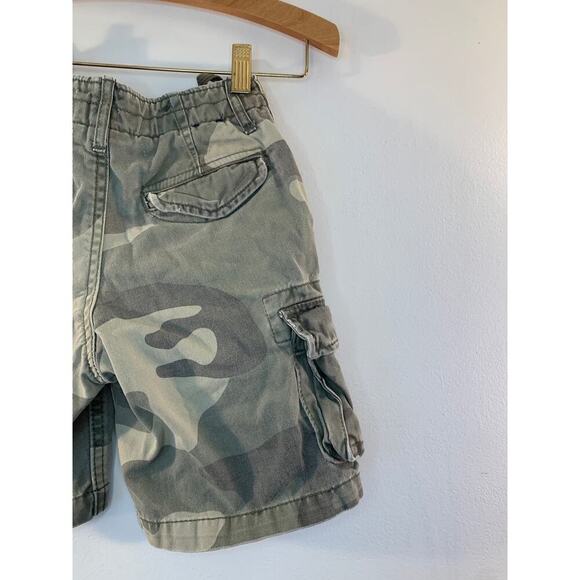 GAP Boy’s Camo Cargo Shorts / Size: 5 Slim - Picture 7 of 9